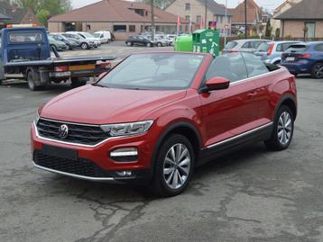 Volkswagen T-Roc Cabriolet 1.0 TSI Style OPF als nieuw!, Autos, Rouge, Achat, 1487 kg, Entreprise