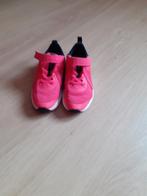Sneakers 30 nike, Kinderen en Baby's, Meisje, Ophalen of Verzenden, Zo goed als nieuw, Nike
