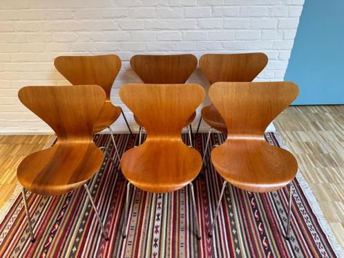 6 x Fritz Hansen vlinderstoel teak? Arne Jacobsen, Huis en Inrichting, Stoelen, Gebruikt, Vijf, Zes of meer stoelen, Hout, Metaal