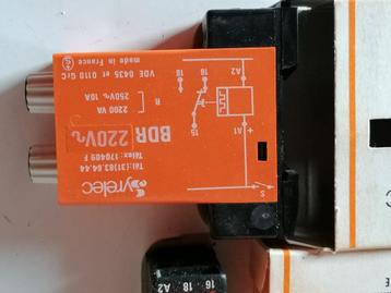 relais temporise BDR 220v, Enlèvement ou Envoi, Utilisé, Bricolage