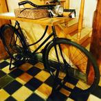 Bijzettafel, retofiets, damesfiets, op wieltjes., Huis en Inrichting, Ophalen, Zo goed als nieuw