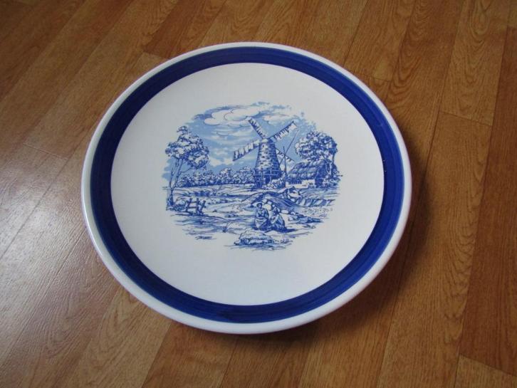 DELFT  BORD * made Italia *, Antiek en Kunst, Curiosa en Brocante, Ophalen