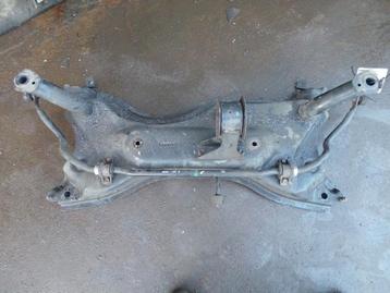 Subframe van een Suzuki Alto beschikbaar voor biedingen