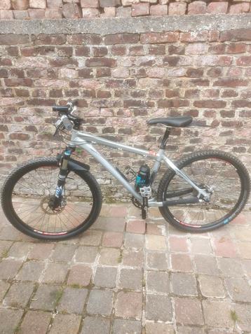 Specialized stumpjumper beschikbaar voor biedingen