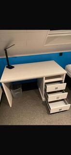 Bureau + bureaulamp, Huis en Inrichting, Bureaus, Ophalen, Zo goed als nieuw, Bureau