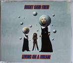 Maxi CD Single Right Said Fred - Living On A Dream, Ophalen of Verzenden, 1980 tot 2000, Gebruikt
