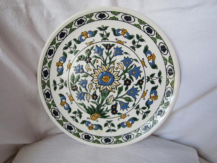 Sublieme keramische plaat versterkt met bladgoud, Antiek en Kunst, Antiek | Keramiek en Aardewerk, Ophalen of Verzenden