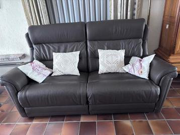 Salon in leer, 2-zit + 3 relaxzetels bieden t/m 9/11 beschikbaar voor biedingen