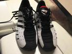 Tennisschoenen ADIDAS nieuw in doos, Ophalen of Verzenden, Zo goed als nieuw, Schoenen, Adidas