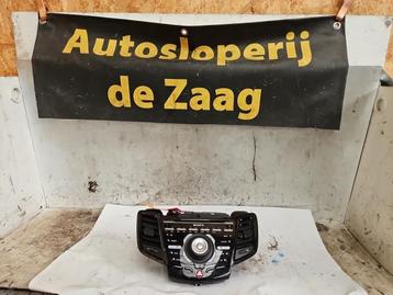 Radio van een Ford Fiesta beschikbaar voor biedingen