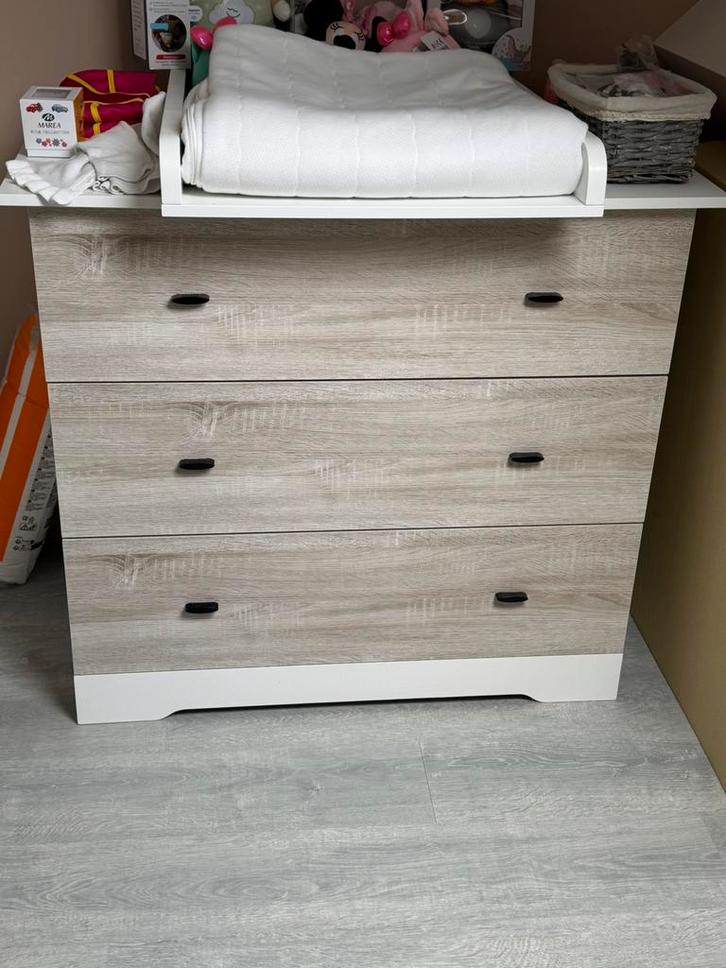 Complete baby/ peuterkamer, Kinderen en Baby's, Kinderkamer | Commodes en Kasten, Zo goed als nieuw, Commode, Ophalen