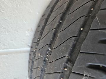 Pneus Michelin 215/65/16 C beschikbaar voor biedingen
