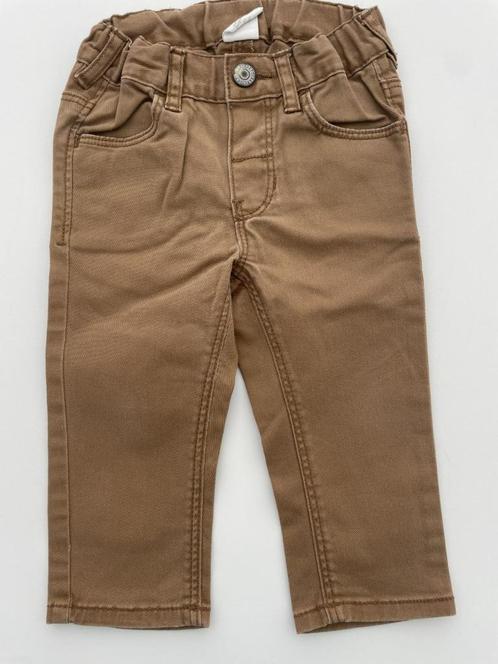 Bruine/camel broek van H&M maat 62, Kinderen en Baby's, Babykleding | Maat 62, Zo goed als nieuw, Jongetje, Broekje, Ophalen of Verzenden