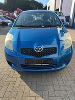 Toyota Yaris *PETROL-ESSENCE-AC* (bj 2006), Auto's, Gebruikt, Blauw, Bedrijf, Handgeschakeld