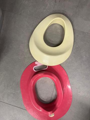 wc zitje 2 stuks beschikbaar voor biedingen