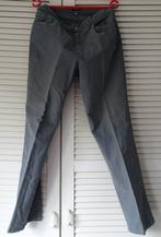 Pantalon gris clair, Vêtements | Femmes, Les Ateliers de Wenda, Enlèvement ou Envoi, Porté, Gris