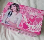 Juwelenkistje violetta, Enlèvement, Neuf