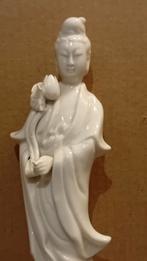 Guanyin en porcelaine blanche de Chine, Antiquités & Art, Enlèvement ou Envoi