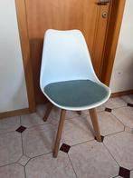6 eetkamerstoelen scandinavische look, Ophalen, Zo goed als nieuw