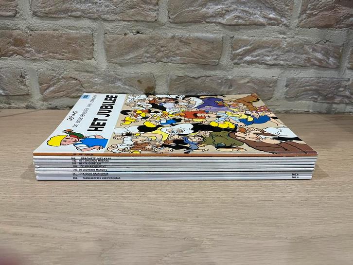Jommeke - 100,165,182,183,198,203,217,265 en 266, Boeken, Stripverhalen, Meerdere stripboeken, Ophalen of Verzenden
