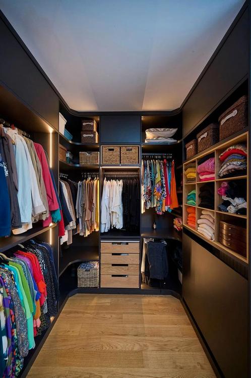 ‼️‼️ OPRUIMING TE KLEINE MERKKLEDIJ‼️‼️, Kleding | Dames, Blouses en Tunieken, Ophalen