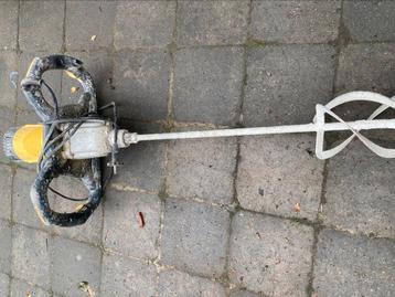 Bouw mixer beschikbaar voor biedingen