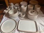 Koffie- en eetservies 12 pers in  franse keramiek, Ophalen