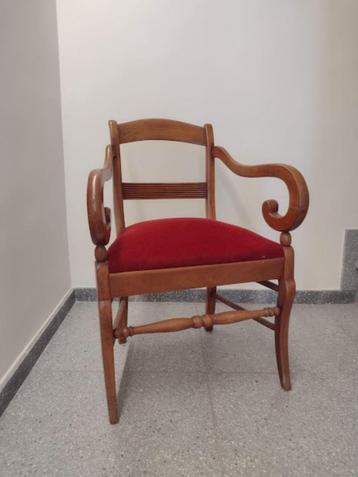 Biedermeier stoel in goede staat - antiek beschikbaar voor biedingen