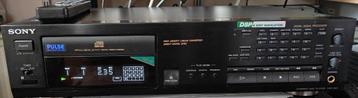 Sony CDP-897 CD speler beschikbaar voor biedingen