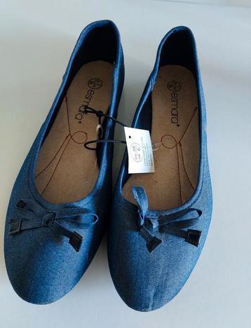 Marineblauwe schoenen NIEUWE ballerina's 39 beschikbaar voor biedingen