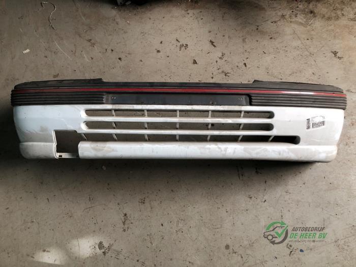 Voorbumper van een Opel Kadett, Auto-onderdelen, Carrosserie, Bumper, Opel, Gebruikt, 3 maanden garantie, Ophalen of Verzenden