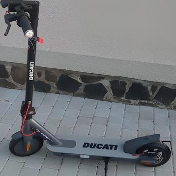 Te koop: Ducati PRO-I Evo Max + Garantiebewijs beschikbaar voor biedingen