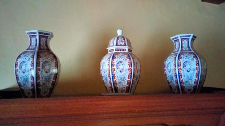 Vases et pot de style asiatique, Antiquités & Art, Antiquités | Céramique & Poterie, Enlèvement ou Envoi