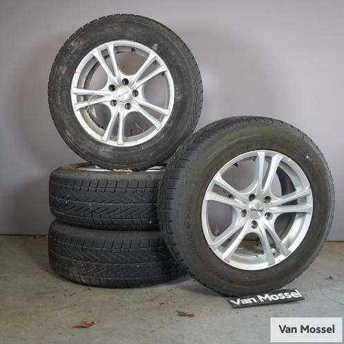 GMP Italia Vredestein Wintrac 4 xtreme 225/65/R17 102H, Auto-onderdelen, Banden en Velgen, Banden en Velgen, Winterbanden, 17 inch
