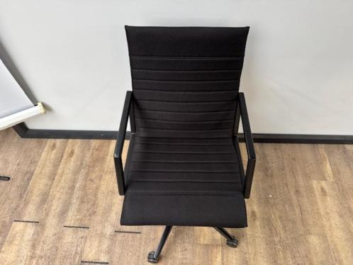 Zwarte design bureaustoel midden hoge rug, Huis en Inrichting, Zitzakken, Gebruikt, Overige typen, Zwart, Ophalen