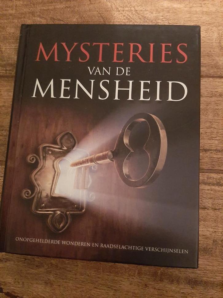 Boek Mysteries Van De Mensheid, Boeken, Geschiedenis | Wereld, Gelezen, Ophalen