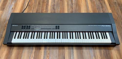 Roland RD 300 S Digitale piano, Musique & Instruments, Pianos, Comme neuf, Piano, Noir, Digital, Enlèvement