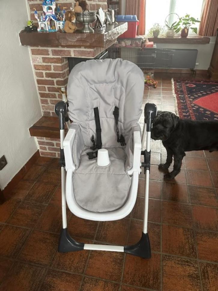 Kinderstoel, Kinderen en Baby's, Kinderstoelen, Gebruikt, Inklapstoel, Aanschuifbaar, Afneembaar eetblad, Gordel(s), Ophalen