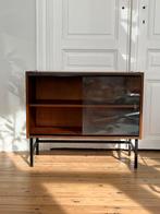 Vintage scandinavian lowboard in teak, Huis en Inrichting, Kasten | Dressoirs, Ophalen, Zo goed als nieuw, Teakhout