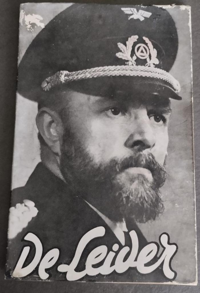 Origineel Booklet Staf De Clercq " De Leider " (1942), Verzamelen, Militaria | Tweede Wereldoorlog, Landmacht, Boek of Tijdschrift