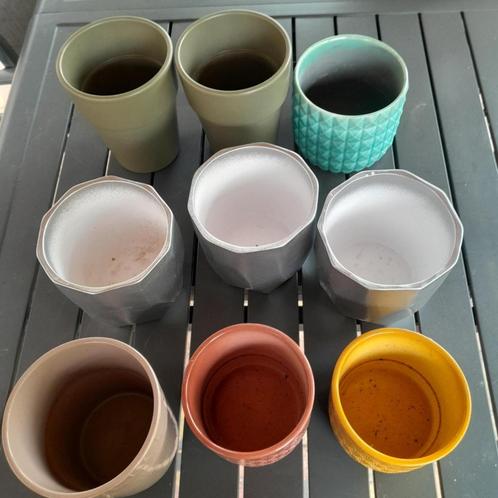 Lot de 10 pots de fleurs/plantes, Tuin en Terras, Bloempotten, Gebruikt, Overige materialen, Binnen, Minder dan 40 cm, Minder dan 25 cm