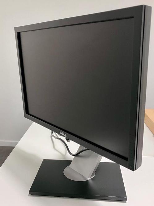 Dell monitor P1911, Computers en Software, Monitoren, Gebruikt, DVI, USB-C, VGA, Draaibaar, Kantelbaar, TN, Overige resoluties