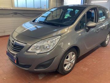 OPEL MERIVA BENZINE , AIRCO,KEURING ,GARANTIE , 30500 KM beschikbaar voor biedingen