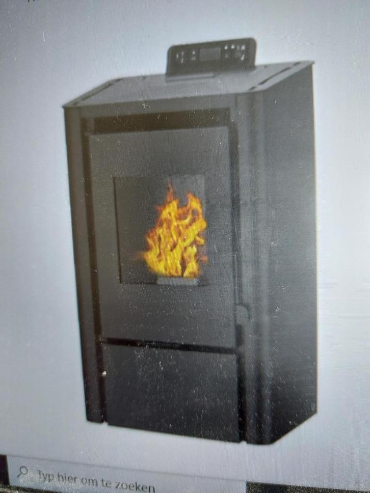 pelletkachel, Huis en Inrichting, Kachels, Zo goed als nieuw, Vrijstaand, Pelletkachel, Hout, Ophalen
