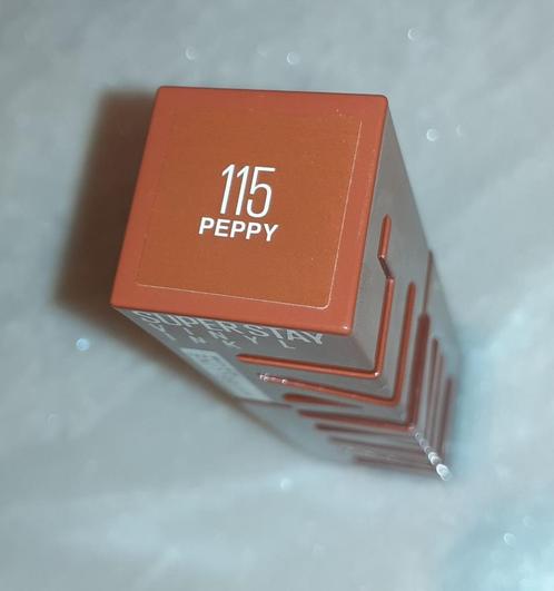 Lipstick Maybelling superstay vinyl ink 115 Peppy, Handtassen en Accessoires, Uiterlijk | Cosmetica en Make-up, Nieuw, Make-up