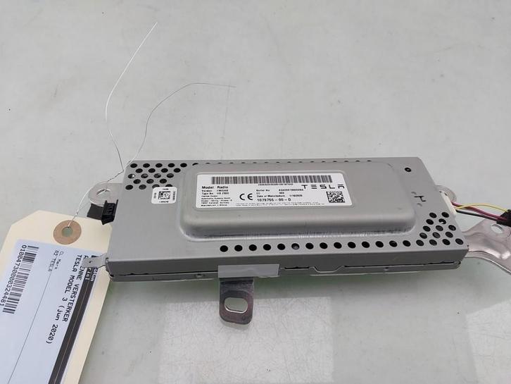 RADIOMODULE Model 3 (|107975500D|107975400D|107975500E|), Auto-onderdelen, Overige Auto-onderdelen, Overige automerken, Gebruikt