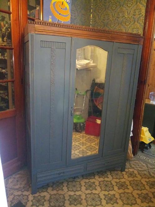 ancienne garde robe chêne massif meuble armoire penderie, Antiek en Kunst, Antiek | Meubels | Kasten, Ophalen of Verzenden