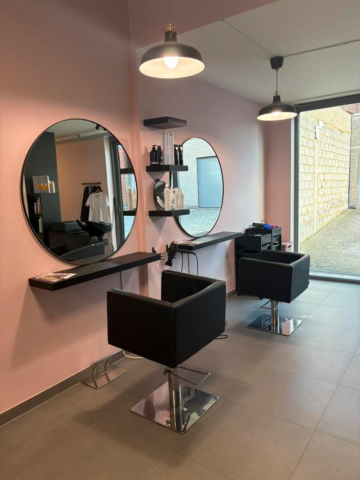 Complete kapsaloninrichting, Huis en Inrichting, Tafels | Kaptafels, Zo goed als nieuw, Ophalen