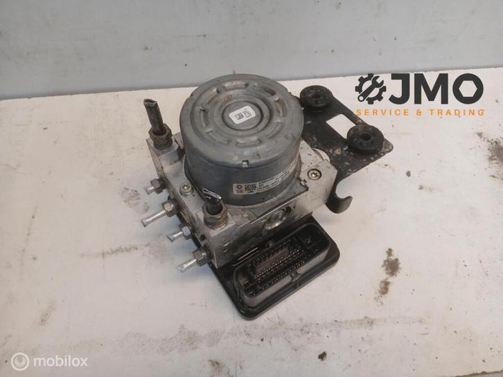 ABS pomp Opel Vivaro bestel B 1.6 CDTI 2014-2022  476601418R, Autos : Pièces & Accessoires, Freins & Transmission, Opel, Utilisé