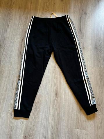 Jogging et shorts, Enlèvement ou Envoi, Neuf